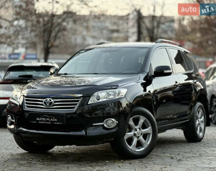 Черный Тойота РАВ 4, объемом двигателя 2 л и пробегом 184 тыс. км за 12900 $, фото 1 на Automoto.ua