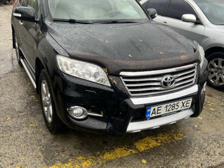 Черный Тойота РАВ 4, объемом двигателя 1.99 л и пробегом 140 тыс. км за 15500 $, фото 1 на Automoto.ua