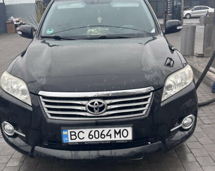 Чорний Тойота РАВ 4, об'ємом двигуна 2.23 л та пробігом 250 тис. км за 14500 $, фото 1 на Automoto.ua