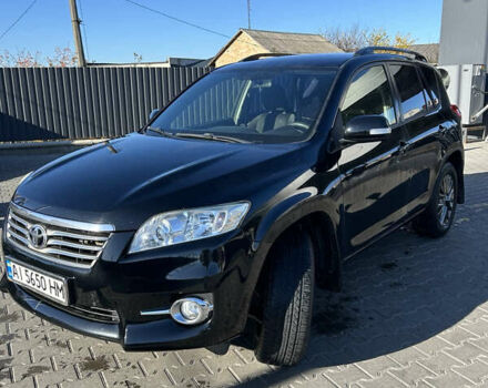Черный Тойота РАВ 4, объемом двигателя 2 л и пробегом 122 тыс. км за 13700 $, фото 1 на Automoto.ua