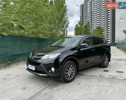 Чорний Тойота РАВ 4, об'ємом двигуна 2.23 л та пробігом 303 тис. км за 13500 $, фото 1 на Automoto.ua