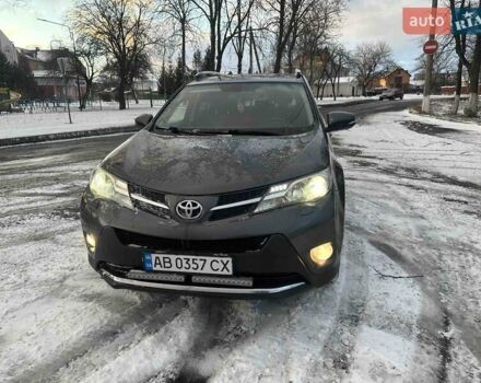 Черный Тойота РАВ 4, объемом двигателя 2.2 л и пробегом 170 тыс. км за 18999 $, фото 1 на Automoto.ua