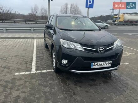 Тойота РАВ 4 2015 в Житомире на Automoto.ua Черный Тойота РАВ 4, объемом двигателя 2.23 л и пробегом 250 тыс. км за 16000 $, фото 1 на Automoto.ua