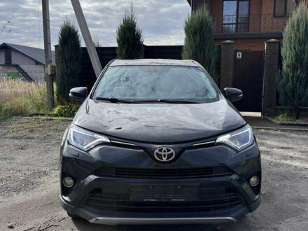 Тойота РАВ 4 2016 в Киеве на Automoto.ua Черный Тойота РАВ 4, объемом двигателя 2.2 л и пробегом 165 тыс. км за 12500 $, фото 1 на Automoto.ua