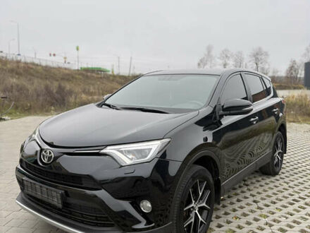 Чорний Тойота РАВ 4, об'ємом двигуна 2.23 л та пробігом 198 тис. км за 19600 $, фото 1 на Automoto.ua