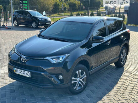 Тойота РАВ 4 2016 у Полтаві на Automoto.ua Чорний Тойота РАВ 4, об'ємом двигуна 1.99 л та пробігом 94 тис. км за 22500 $, фото 1 на Automoto.ua