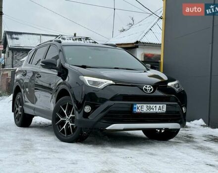 Черный Тойота РАВ 4, объемом двигателя 2.23 л и пробегом 192 тыс. км за 18900 $, фото 1 на Automoto.ua
