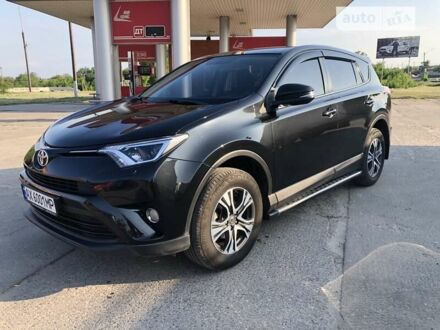 Тойота РАВ 4 2016 в Мерефа на Automoto.ua Черный Тойота РАВ 4, объемом двигателя 2 л и пробегом 72 тыс. км за 19500 $, фото 1 на Automoto.ua