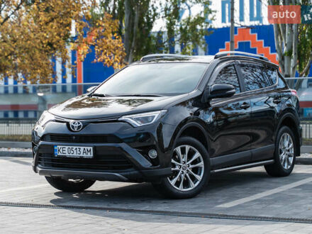 Тойота РАВ 4 2017 в Днепре (Днепропетровске) на Automoto.ua Черный Тойота РАВ 4, объемом двигателя 2.23 л и пробегом 94 тыс. км за 24300 $, фото 1 на Automoto.ua