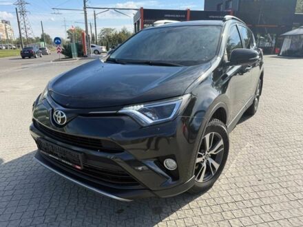 Чорний Тойота РАВ 4, об'ємом двигуна 2.2 л та пробігом 200 тис. км за 16768 $, фото 1 на Automoto.ua