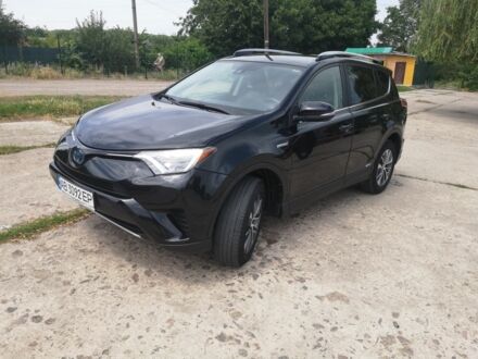 Тойота РАВ 4 2018 в Ладыжин на Automoto.ua Черный Тойота РАВ 4, объемом двигателя 0 л и пробегом 112 тыс. км за 23000 $, фото 1 на Automoto.ua