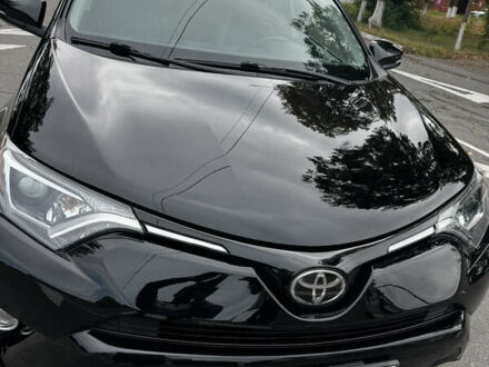 Черный Тойота РАВ 4, объемом двигателя 2.5 л и пробегом 186 тыс. км за 20800 $, фото 1 на Automoto.ua