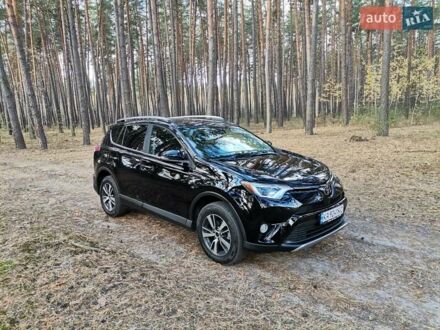 Тойота РАВ 4 2018 в Недригайлове на Automoto.ua Черный Тойота РАВ 4, объемом двигателя 2.49 л и пробегом 137 тыс. км за 17999 $, фото 1 на Automoto.ua