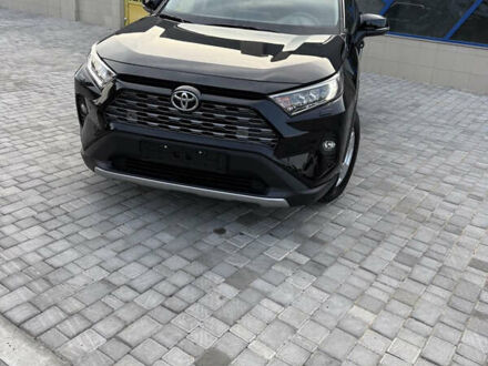 Тойота РАВ 4 2019 у Одесі на Automoto.ua Чорний Тойота РАВ 4, об'ємом двигуна 1.99 л та пробігом 25 тис. км за 19900 $, фото 1 на Automoto.ua