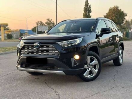 Тойота РАВ 4 2019 у Києві на Automoto.ua Чорний Тойота РАВ 4, об'ємом двигуна 2.5 л та пробігом 87 тис. км за 19500 $, фото 1 на Automoto.ua