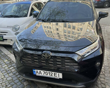 Чорний Тойота РАВ 4, об'ємом двигуна 1.99 л та пробігом 70 тис. км за 30000 $, фото 1 на Automoto.ua