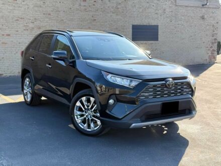 Тойота РАВ 4 2020 у Житомирі на Automoto.ua Чорний Тойота РАВ 4, об'ємом двигуна 2.5 л та пробігом 33 тис. км за 19000 $, фото 1 на Automoto.ua