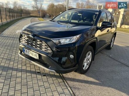 Тойота РАВ 4 2020 в Киеве на Automoto.ua Черный Тойота РАВ 4, объемом двигателя 1.99 л и пробегом 33 тыс. км за 31000 $, фото 1 на Automoto.ua