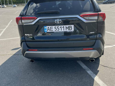 Тойота РАВ 4 2020 в Днепре (Днепропетровске) на Automoto.ua Черный Тойота РАВ 4, объемом двигателя 1.99 л и пробегом 60 тыс. км за 29000 $, фото 1 на Automoto.ua