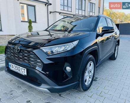 Черный Тойота РАВ 4, объемом двигателя 1.99 л и пробегом 39 тыс. км за 29300 $, фото 1 на Automoto.ua
