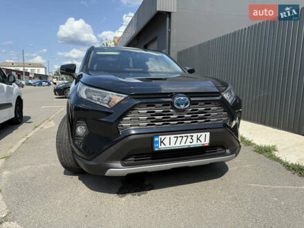 Тойота РАВ 4 2021 в Киеве на Automoto.ua Черный Тойота РАВ 4, объемом двигателя 2.49 л и пробегом 120 тыс. км за 36500 $, фото 1 на Automoto.ua