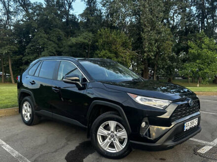 Тойота РАВ 4 2021 в Киеве на Automoto.ua Черный Тойота РАВ 4, объемом двигателя 2.5 л и пробегом 68 тыс. км за 31000 $, фото 1 на Automoto.ua