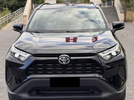 Тойота РАВ 4 2022 в Киеве на Automoto.ua Черный Тойота РАВ 4, объемом двигателя 2.5 л и пробегом 45 тыс. км за 17800 $, фото 1 на Automoto.ua