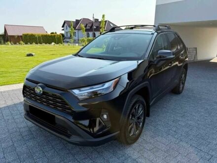 Чорний Тойота РАВ 4, об'ємом двигуна 0 л та пробігом 7 тис. км за 21000 $, фото 1 на Automoto.ua