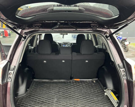 Фиолетовый Тойота РАВ 4, объемом двигателя 2.49 л и пробегом 105 тыс. км за 19800 $, фото 14 на Automoto.ua