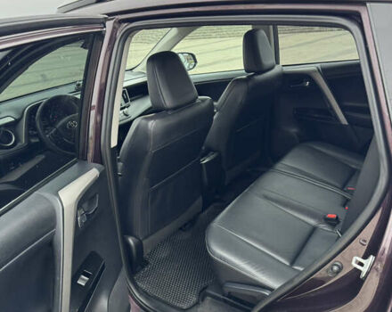 Тойота РАВ 4 2017 в Днепре (Днепропетровске) на Automoto.ua Фиолетовый Тойота РАВ 4, объемом двигателя 2.49 л и пробегом 119 тыс. км за 21500 $, фото 14 на Automoto.ua