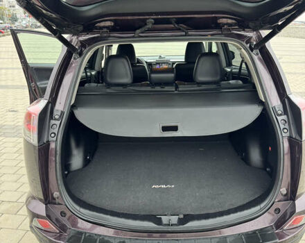 Тойота РАВ 4 2017 в Днепре (Днепропетровске) на Automoto.ua Фиолетовый Тойота РАВ 4, объемом двигателя 2.49 л и пробегом 119 тыс. км за 21500 $, фото 15 на Automoto.ua