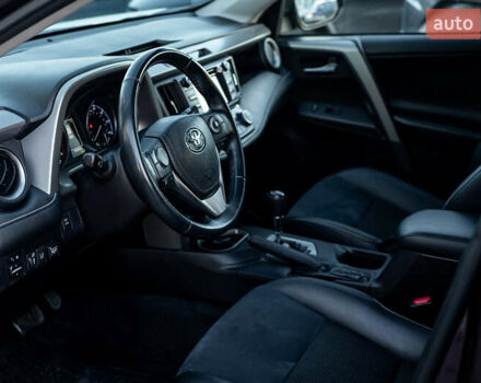 Фиолетовый Тойота РАВ 4, объемом двигателя 2.49 л и пробегом 159 тыс. км за 17500 $, фото 24 на Automoto.ua