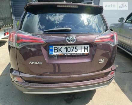 Фиолетовый Тойота РАВ 4, объемом двигателя 2.5 л и пробегом 140 тыс. км за 17200 $, фото 3 на Automoto.ua