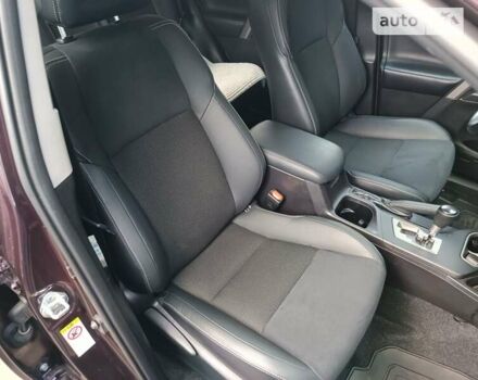 Фиолетовый Тойота РАВ 4, объемом двигателя 2.5 л и пробегом 140 тыс. км за 17200 $, фото 12 на Automoto.ua