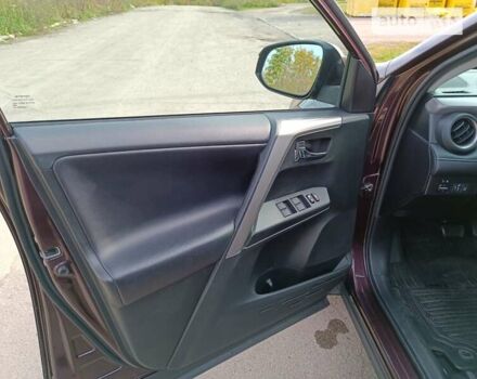 Фиолетовый Тойота РАВ 4, объемом двигателя 2.5 л и пробегом 140 тыс. км за 17200 $, фото 20 на Automoto.ua