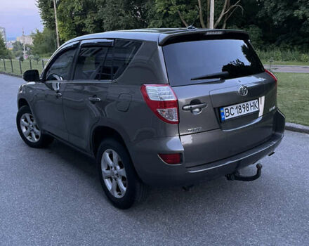 Коричневий Тойота РАВ 4, об'ємом двигуна 2.2 л та пробігом 230 тис. км за 14500 $, фото 12 на Automoto.ua