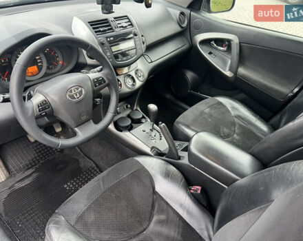 Коричневый Тойота РАВ 4, объемом двигателя 2.2 л и пробегом 323 тыс. км за 13500 $, фото 13 на Automoto.ua