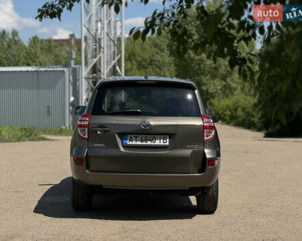 Коричневый Тойота РАВ 4, объемом двигателя 2.2 л и пробегом 94 тыс. км за 14299 $, фото 6 на Automoto.ua