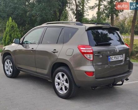 Коричневый Тойота РАВ 4, объемом двигателя 2.2 л и пробегом 225 тыс. км за 11800 $, фото 8 на Automoto.ua