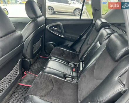 Коричневый Тойота РАВ 4, объемом двигателя 2.2 л и пробегом 323 тыс. км за 13500 $, фото 12 на Automoto.ua