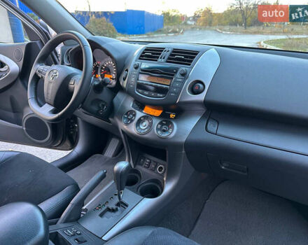 Коричневый Тойота РАВ 4, объемом двигателя 2 л и пробегом 67 тыс. км за 14800 $, фото 27 на Automoto.ua