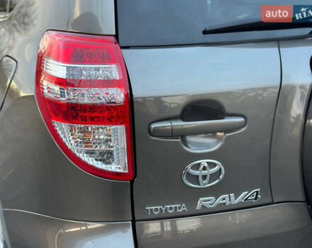 Коричневый Тойота РАВ 4, объемом двигателя 2 л и пробегом 67 тыс. км за 14800 $, фото 49 на Automoto.ua