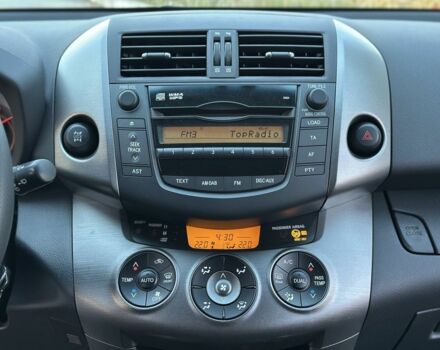 Коричневый Тойота РАВ 4, объемом двигателя 2 л и пробегом 67 тыс. км за 14800 $, фото 16 на Automoto.ua