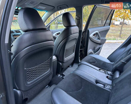 Коричневый Тойота РАВ 4, объемом двигателя 2 л и пробегом 67 тыс. км за 14800 $, фото 21 на Automoto.ua