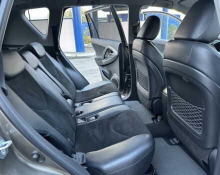 Коричневый Тойота РАВ 4, объемом двигателя 2 л и пробегом 67 тыс. км за 14800 $, фото 9 на Automoto.ua