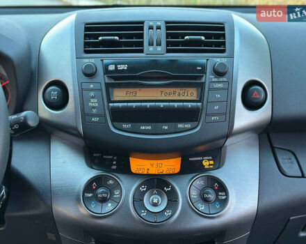 Коричневый Тойота РАВ 4, объемом двигателя 2 л и пробегом 67 тыс. км за 14800 $, фото 34 на Automoto.ua