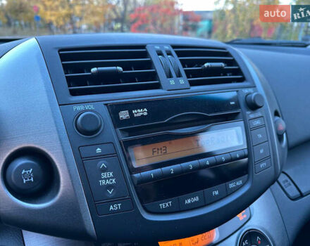 Коричневый Тойота РАВ 4, объемом двигателя 2 л и пробегом 67 тыс. км за 14800 $, фото 42 на Automoto.ua