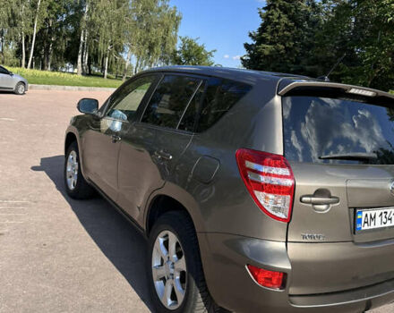 Коричневий Тойота РАВ 4, об'ємом двигуна 2.23 л та пробігом 228 тис. км за 11000 $, фото 2 на Automoto.ua