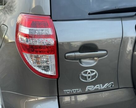 Коричневый Тойота РАВ 4, объемом двигателя 2 л и пробегом 67 тыс. км за 14800 $, фото 22 на Automoto.ua