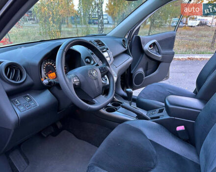 Коричневый Тойота РАВ 4, объемом двигателя 2 л и пробегом 67 тыс. км за 14800 $, фото 14 на Automoto.ua